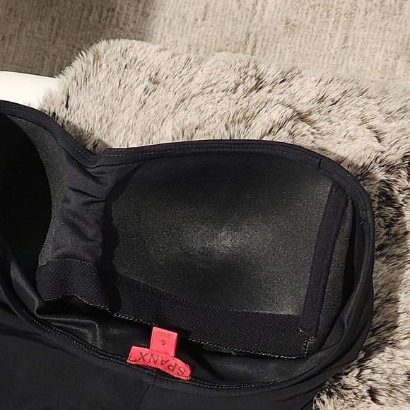 Spanx bathing suit - Picture 4 of 5